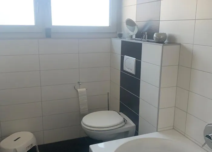 With Friends 1 ترير