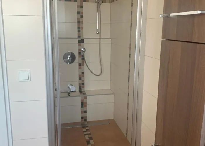 With Friends 1 ترير